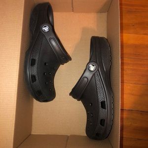 Crocs 4 in men 6 in women’s